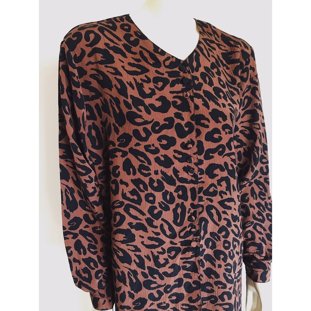 Vintage Leopard Print Button Up Oversized Blouse - image 2